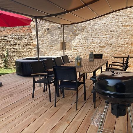 Le Presbytere - Touillon, Jacuzzi, 4 Chambres Pour 10 Экстерьер фото