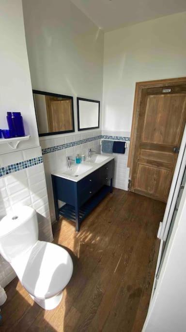 Le Presbytere - Touillon, Jacuzzi, 4 Chambres Pour 10 Экстерьер фото
