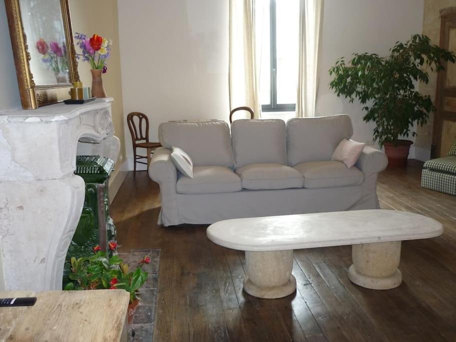 Le Presbytere - Touillon, Jacuzzi, 4 Chambres Pour 10 Экстерьер фото